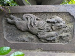 左側台石1