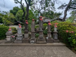 地蔵群